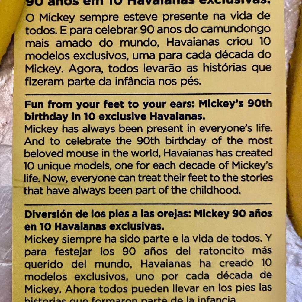 Havaianas Disney Mickey Mouse Special 90th Anniversary Edition Flip Flops NWT - Picture 6 of 6